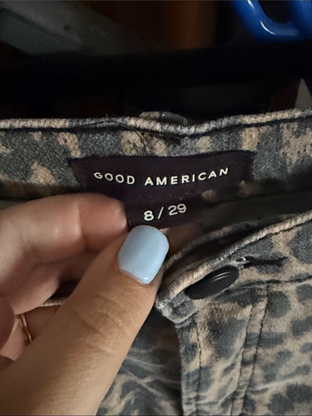 Good American High Rise Leopard Print Kick Flare Jeans - 8 / 29 Like New! - Picture 9 of 10